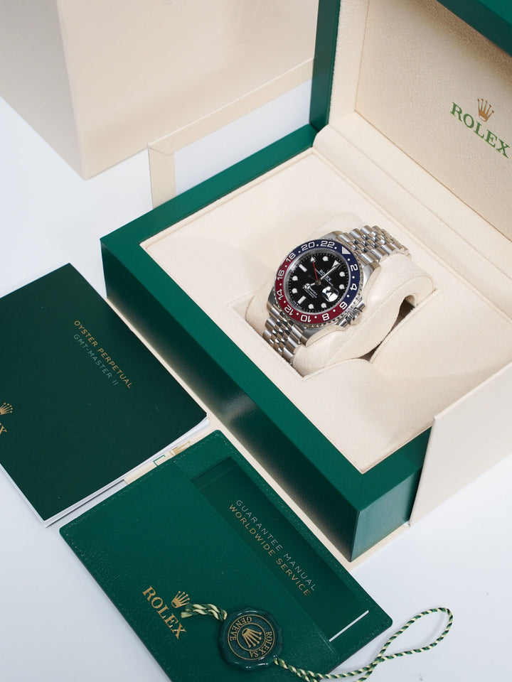 Rolex GMT-Master II 126710BLRO - 2021