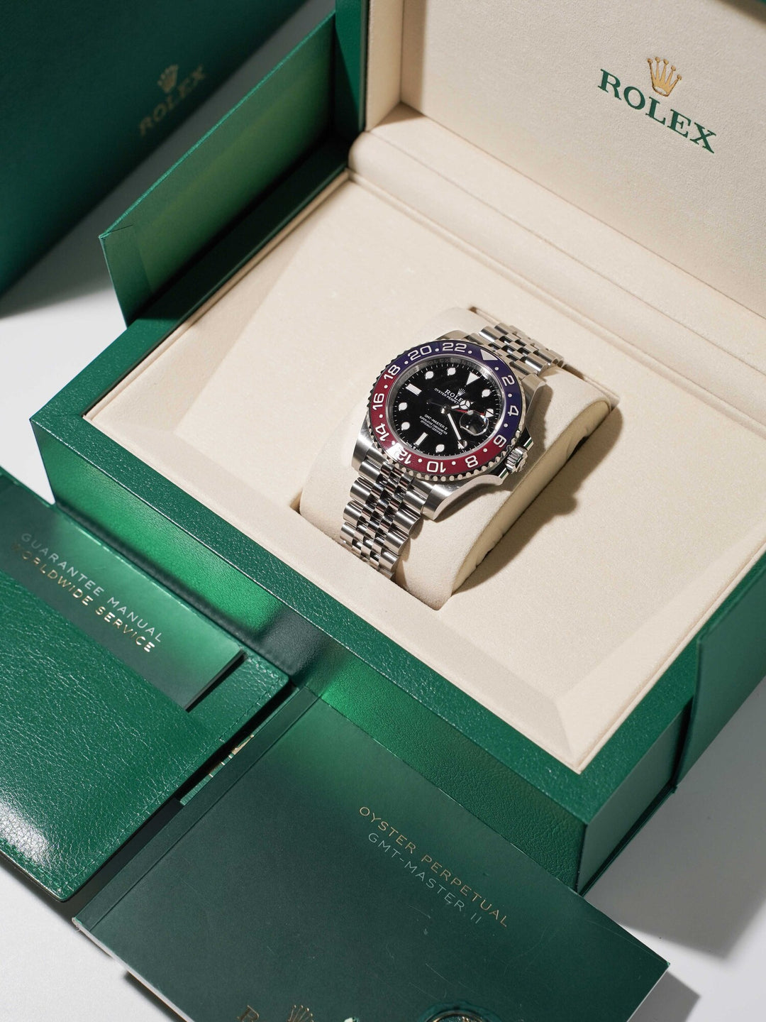Rolex GMT-Master II 126710BLRO - 2026