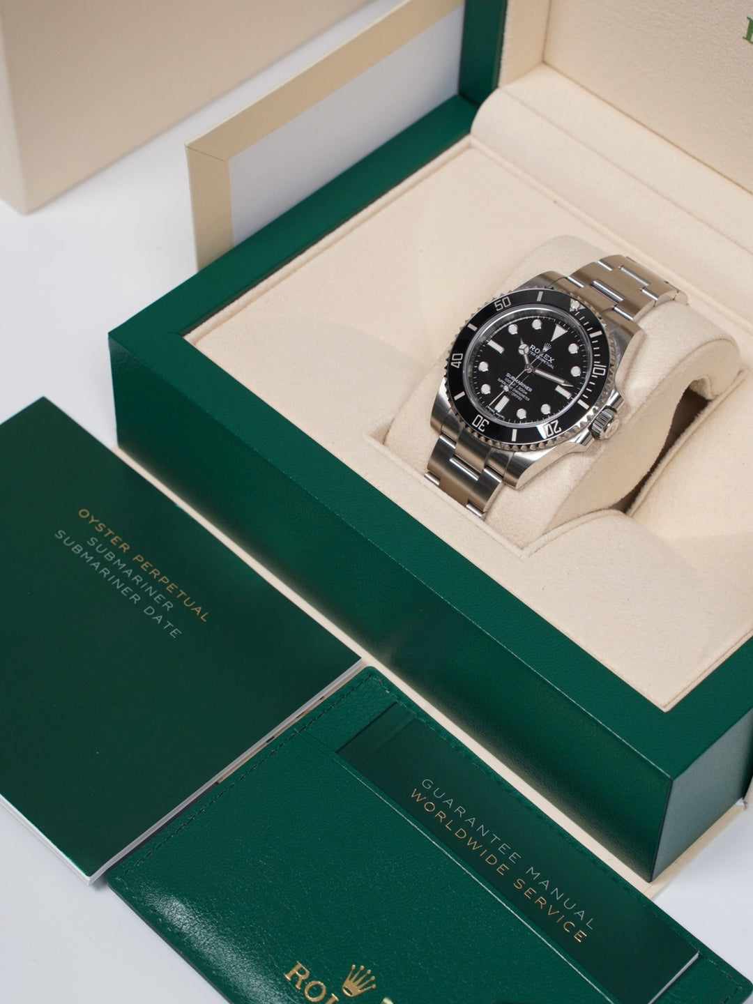 Rolex Submariner 124060 - 2022