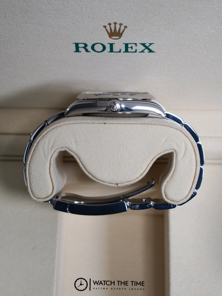 Rolex Oyster Perpetual 41 134300 Beige Stainless Steel - 2025