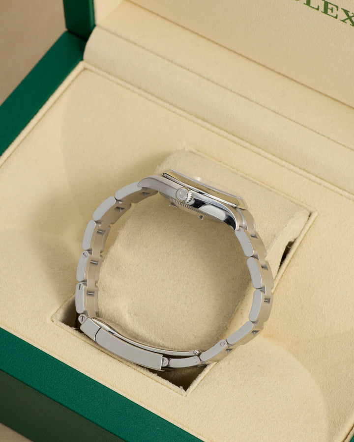 Rolex Oyster Perpetual 31 Beige Stainless Steel  2025 - 277200