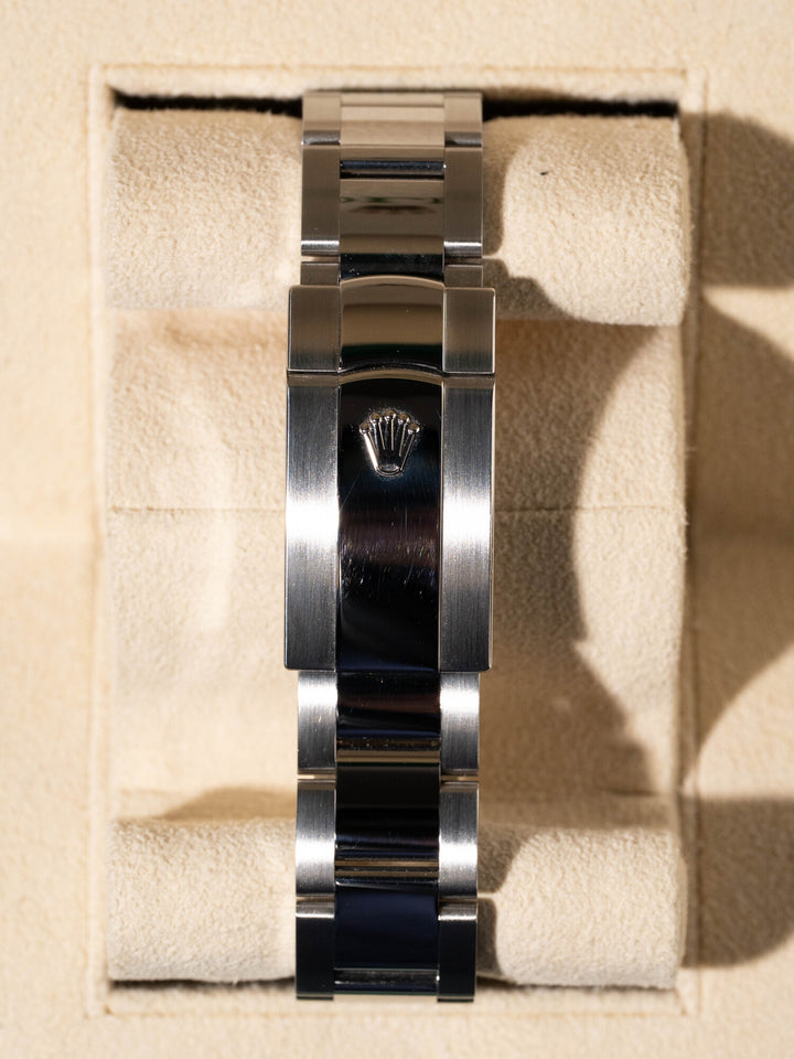 Rolex Oyster Perpetual Date 115200 - 2018
