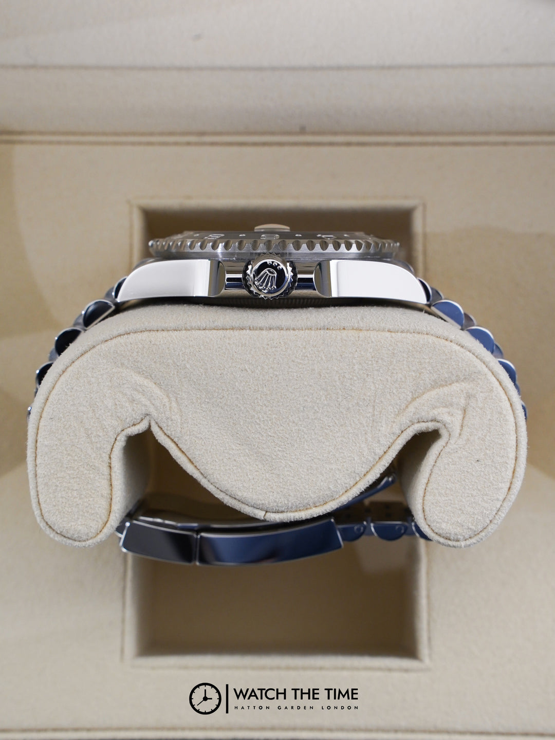 Rolex GMT Master II - Bruce Wayne 126710GRNR  Black Stainless Steel - 2024