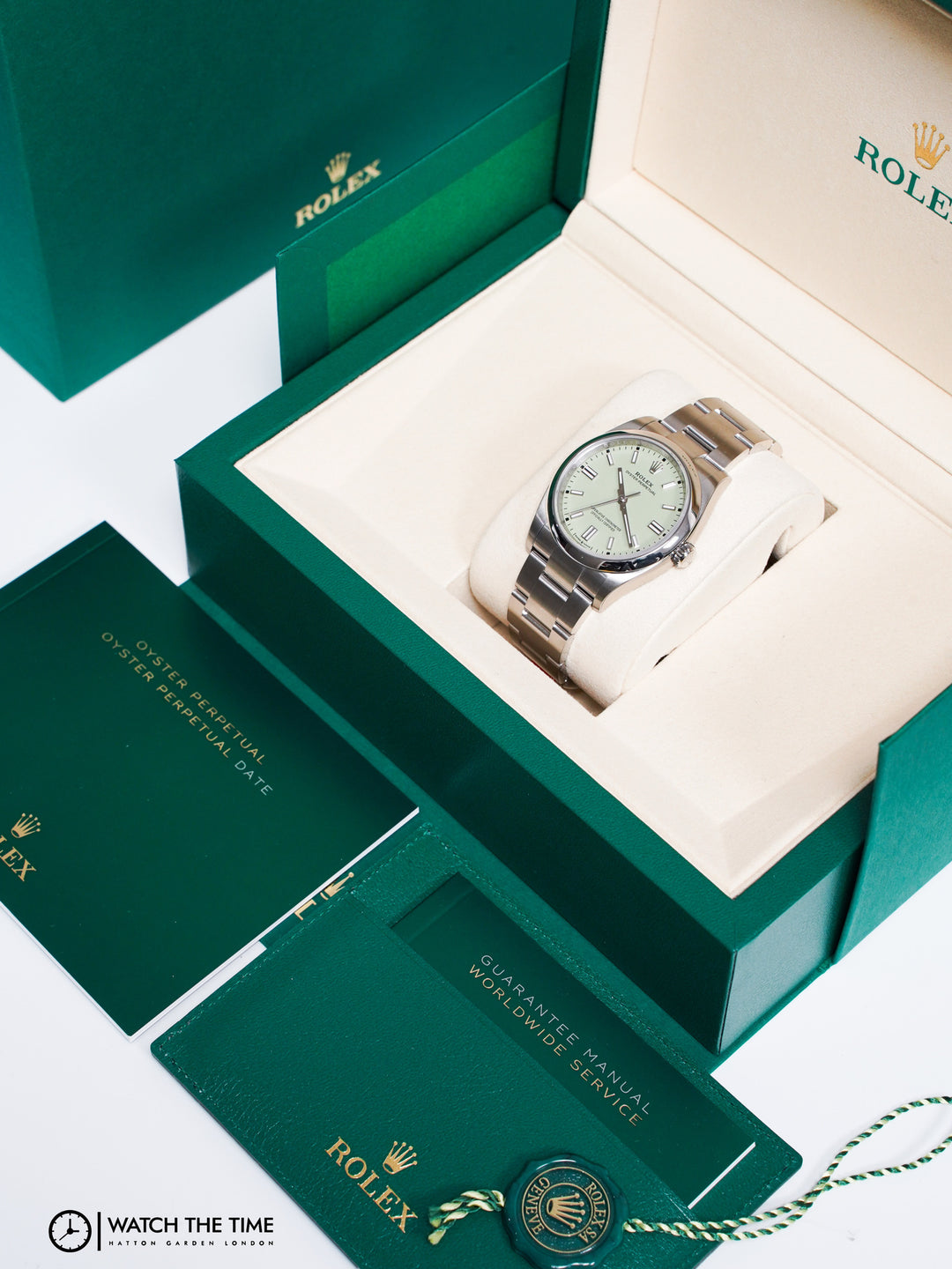 Rolex Oyster Perpetual 126000