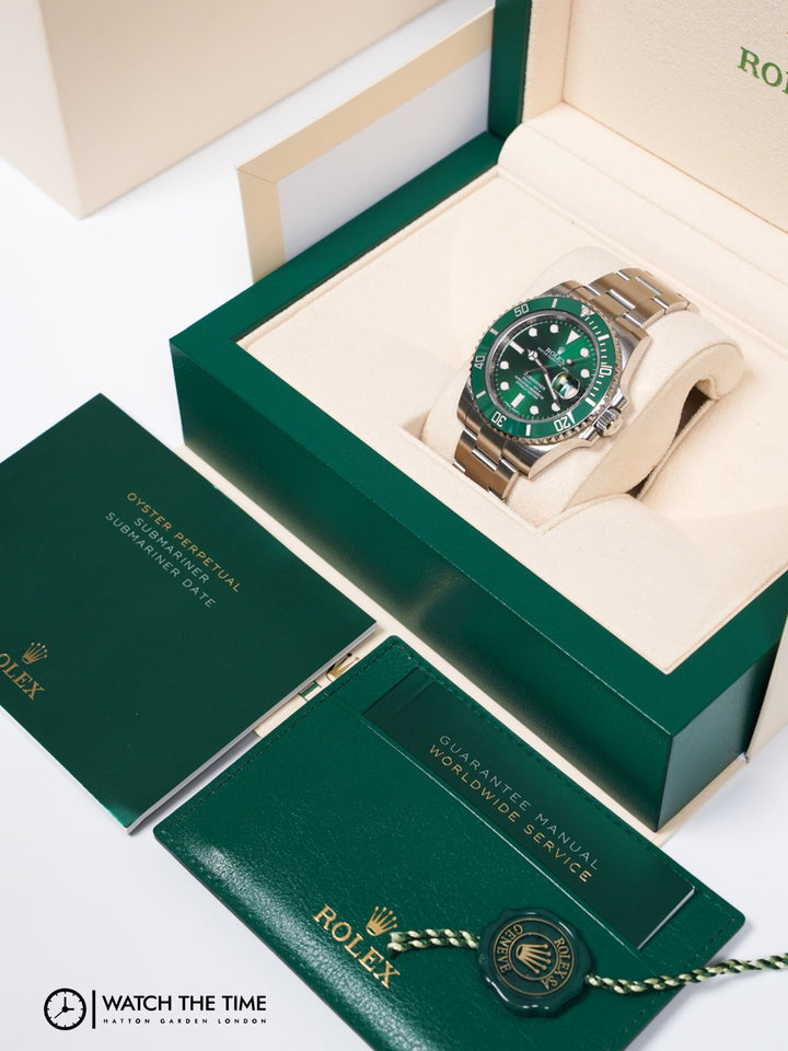 Rolex Submariner 116610LV - 2016