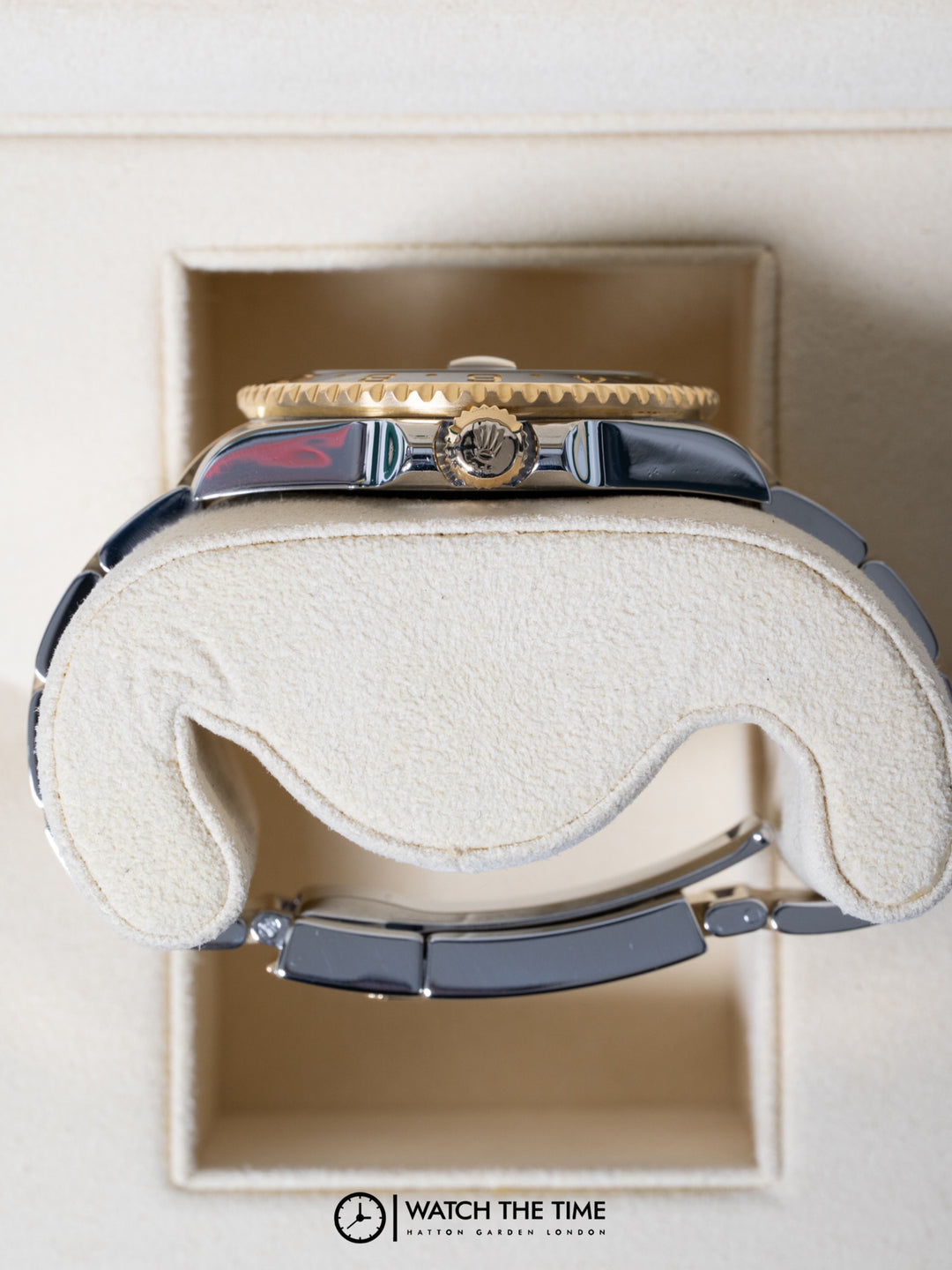 Rolex GMT-Master II 116713LN - 2010