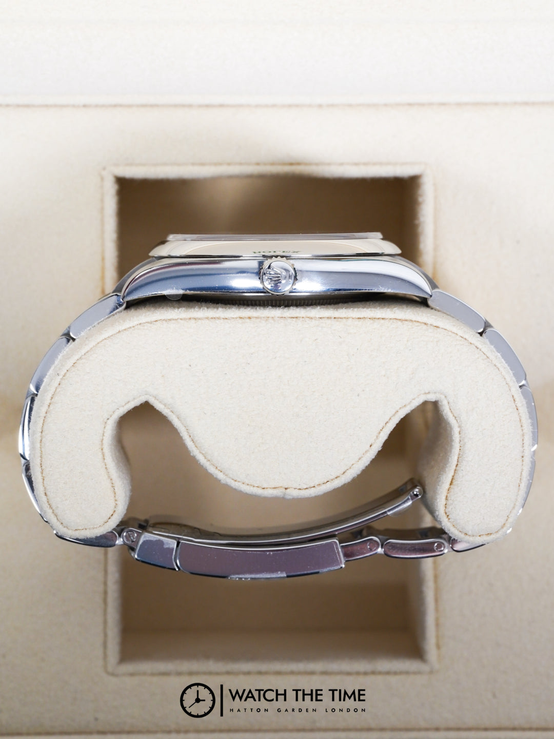 Rolex Oyster-Perpetual 41 124300 Navy Blue Stainless Steel - 2024
