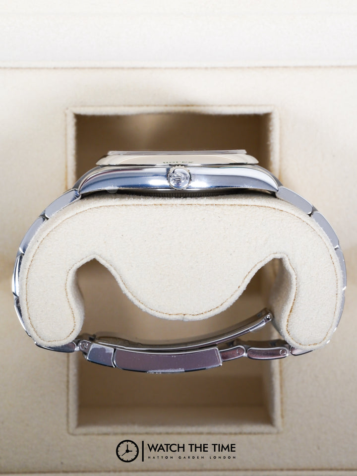 Rolex Oyster-Perpetual 41 124300 Navy Blue Stainless Steel - 2024