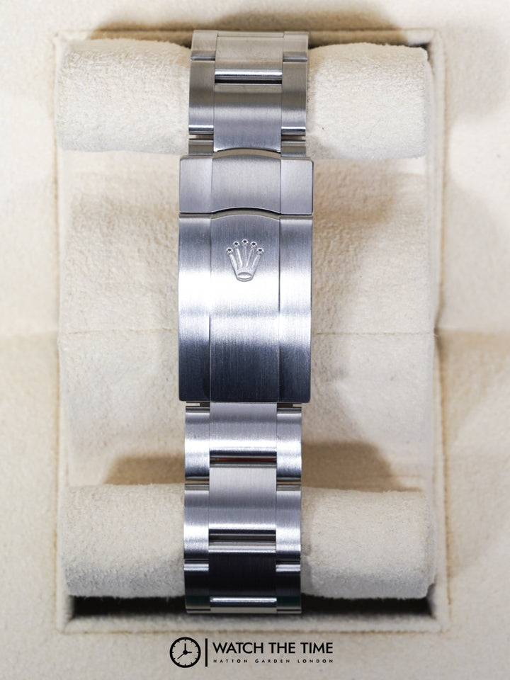 Rolex Oyster Perpetual 36 126000 Green Stainless Steel - 2023