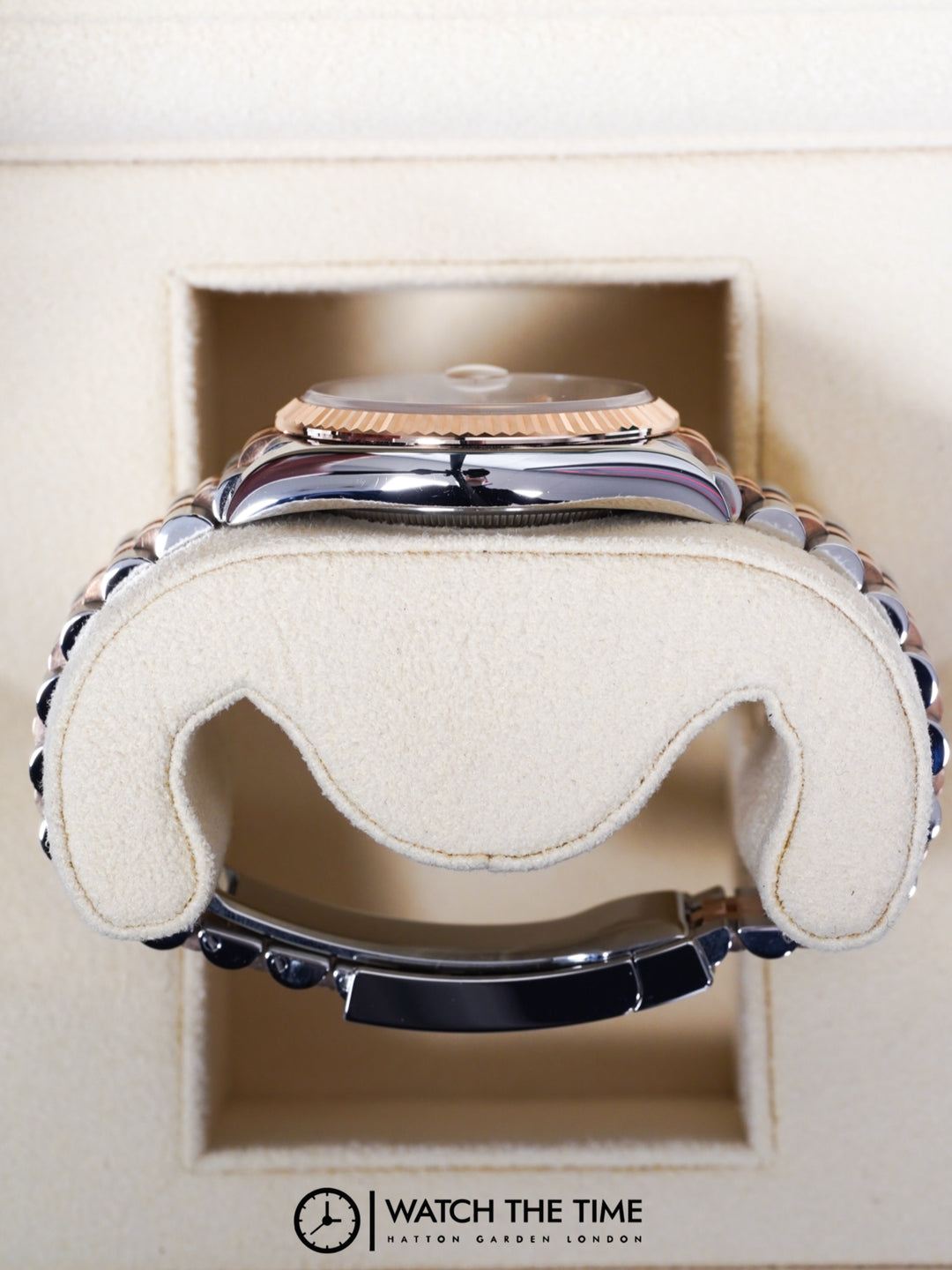 Rolex Datejust 126231 MOP Diamond Dial 36mm Rose Gold & Steel - 2025