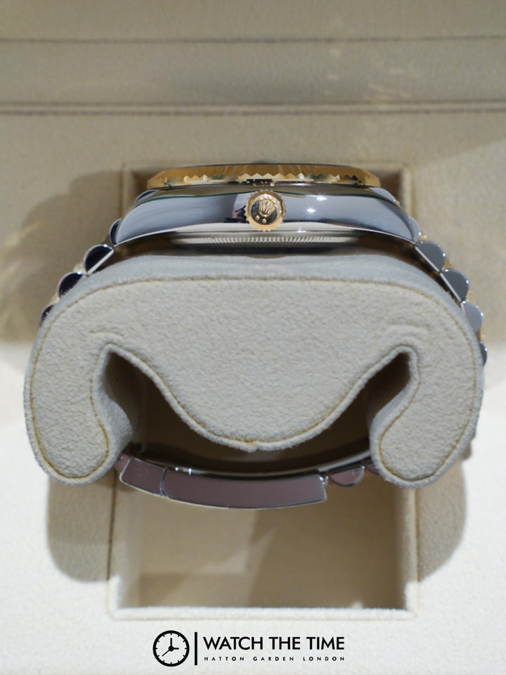 Rolex Sky-Dweller 42 Black Dial Stainless Steel & Yellow Gold - 336933 - 2025