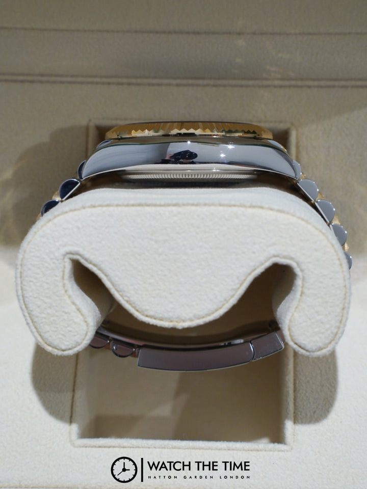 Rolex Sky-Dweller 42 Black Dial Stainless Steel & Yellow Gold - 336933 - 2025