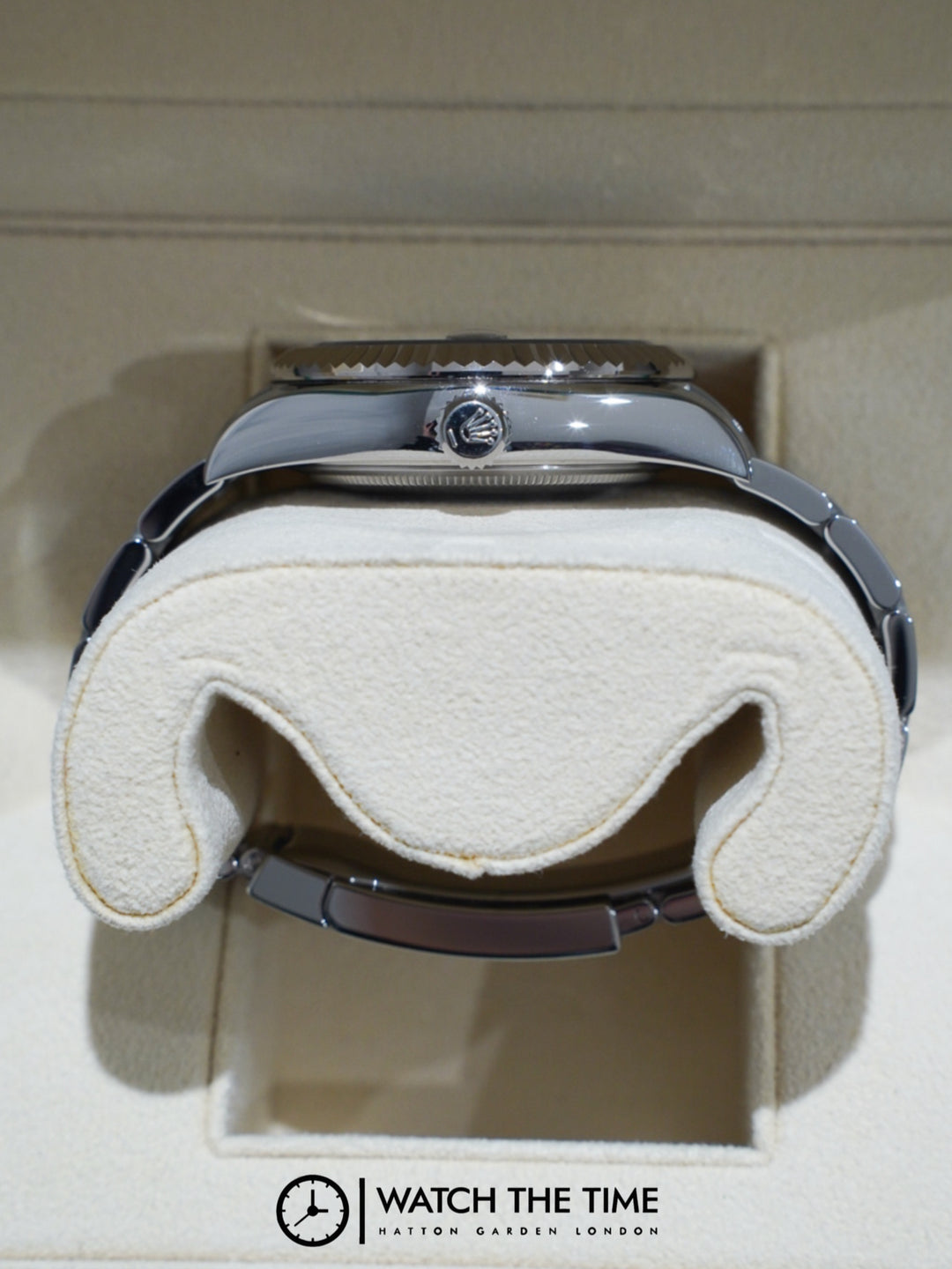 Rolex Sky-Dweller 42 Blue Dial Stainless Steel & White Gold  - 326934 - 2020