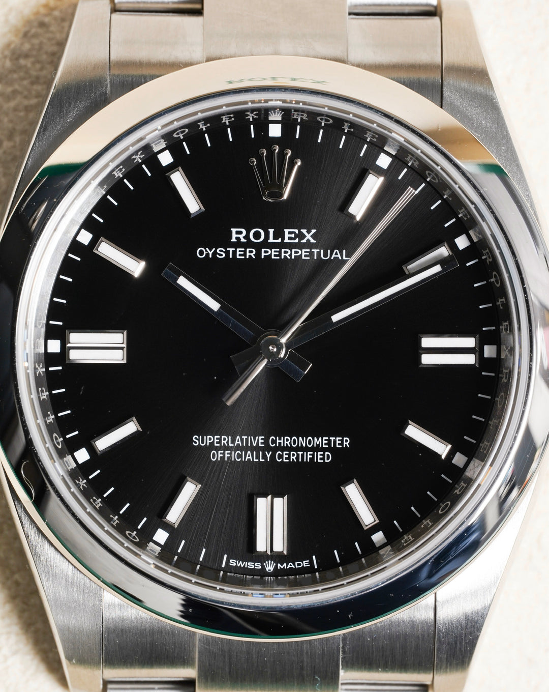 Rolex Oyster Perpetual 126000 Black 36