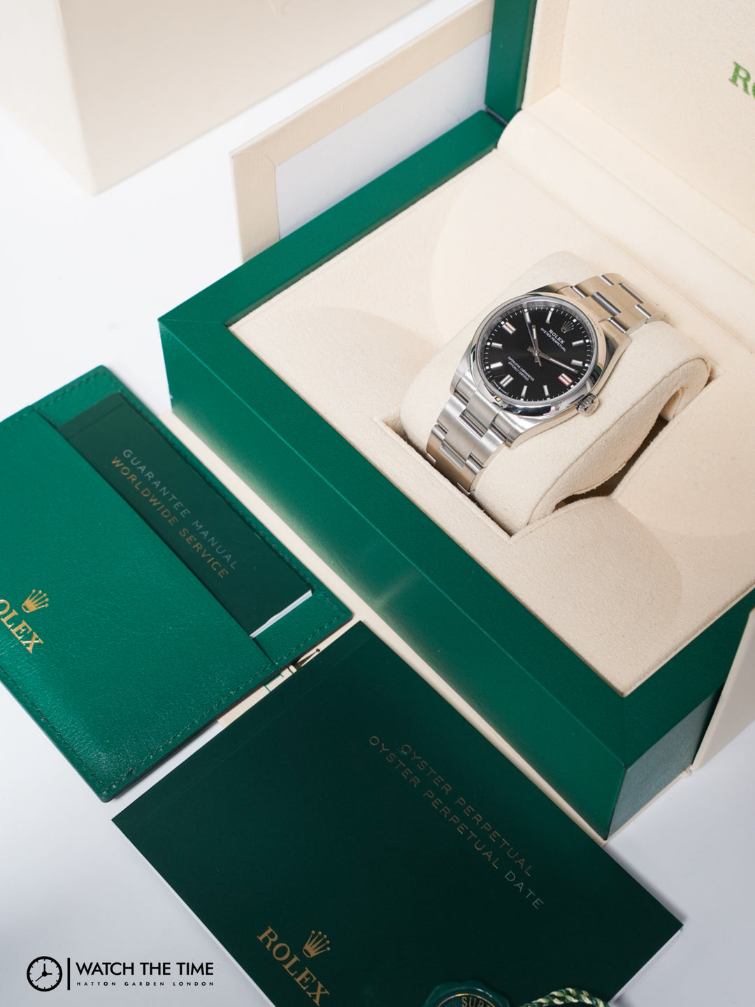 Rolex Oyster Perpetual 126000 Black 36