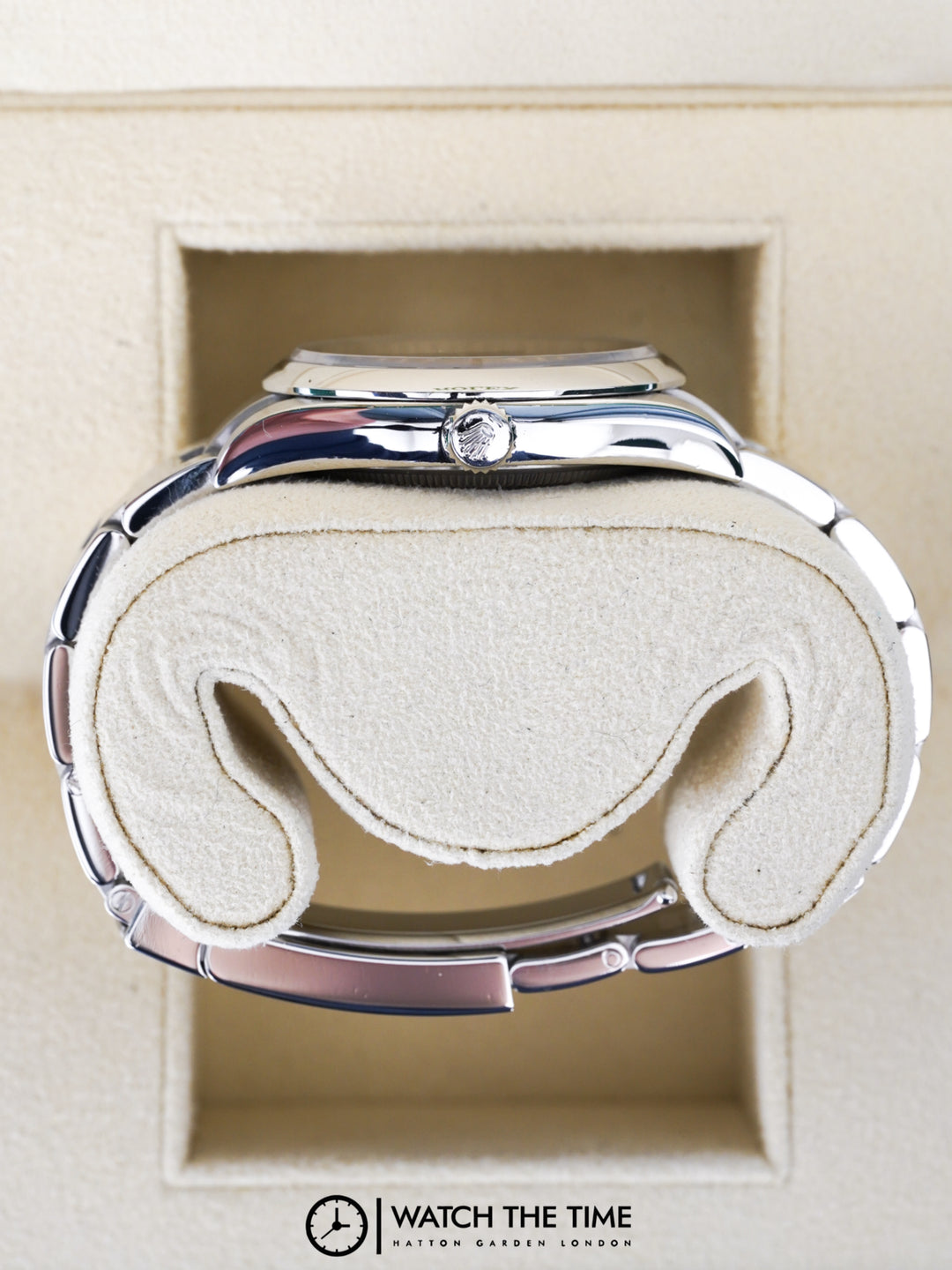 Rolex Oyster Perpetual 126000 Black 36