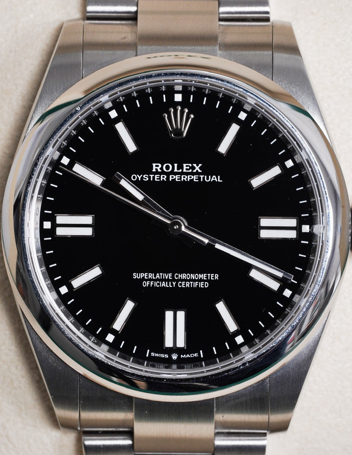 Rolex Oyster Perpetual Black Stainless Steel 41 mm - 134300 - 2025