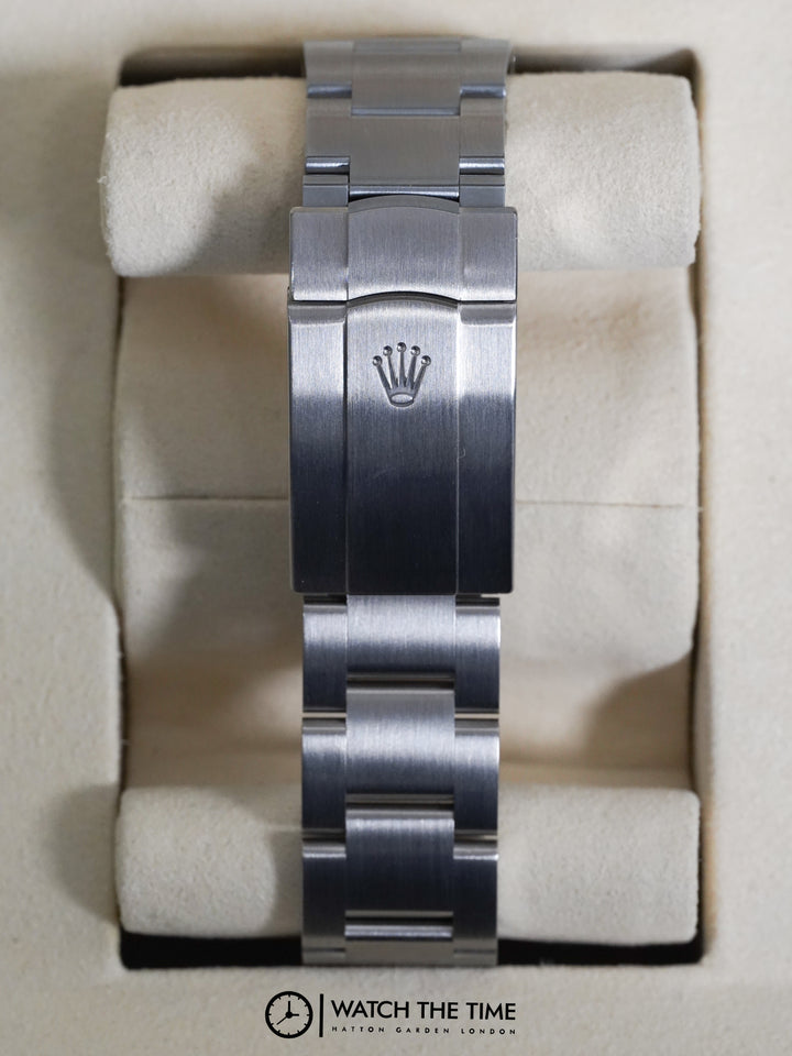 Rolex Oyster Perpetual Beige Stainless Steel 41 mm - 124300 - 2025