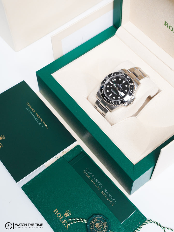 Rolex GMT II Stainless Steel 40 mm - 116710LN - 2015