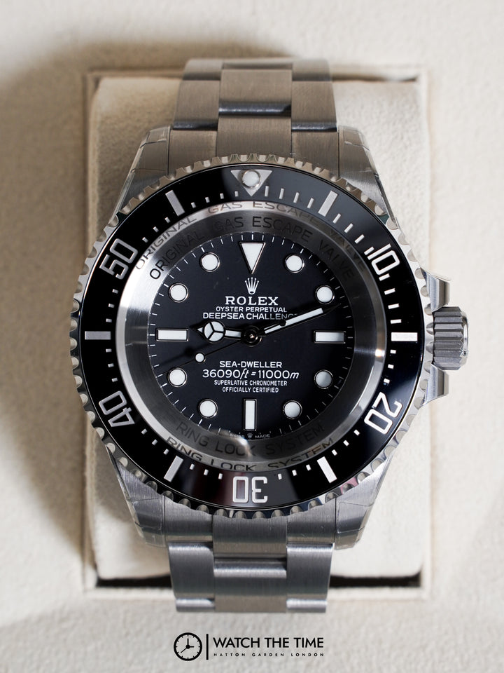 Rolex Challenger Black Stainless Steel 50mm - 126067 - 2022