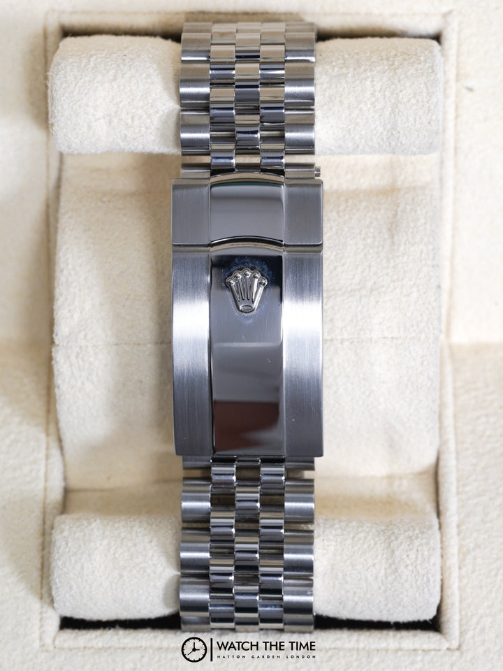 Rolex Datejust 41 Mint Stainless Steel 41 mm - 126334 - 2023