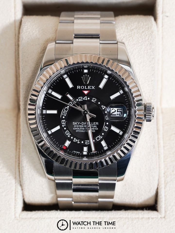 Rolex SkyDweller Black Stainless Steel 42 mm - 326934 - 2023