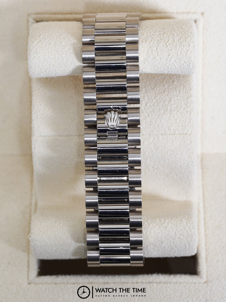Rolex Daydate Blue Ombre Diamond White Gold 36 mm - 128239 - 2024