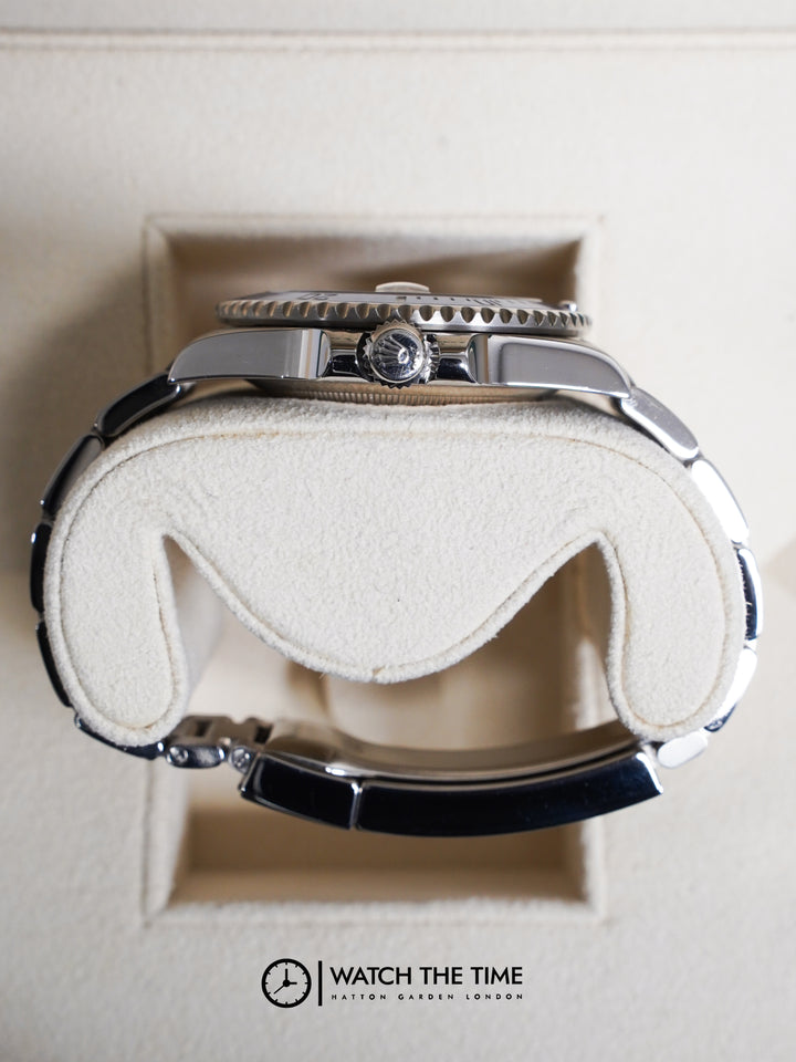 Rolex Submariner "BLUEBERRY" White Gold 41 mm - 126619LB - 2021