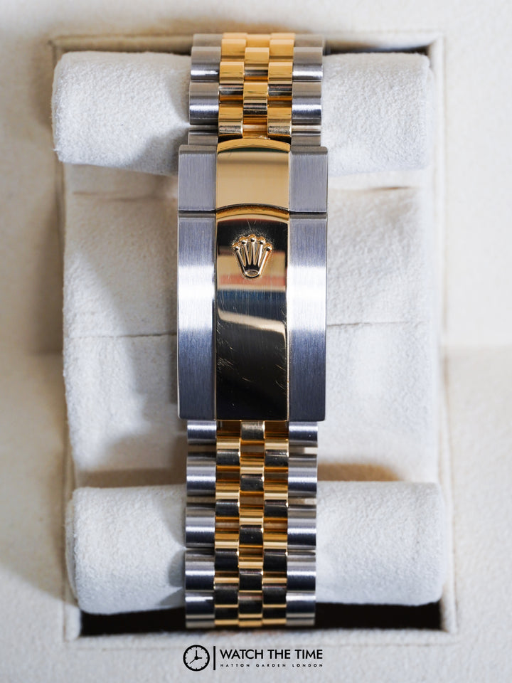 Rolex SkyDweller Champagne Stainless Steel Yellow Gold 42 mm - 336933 - 2024