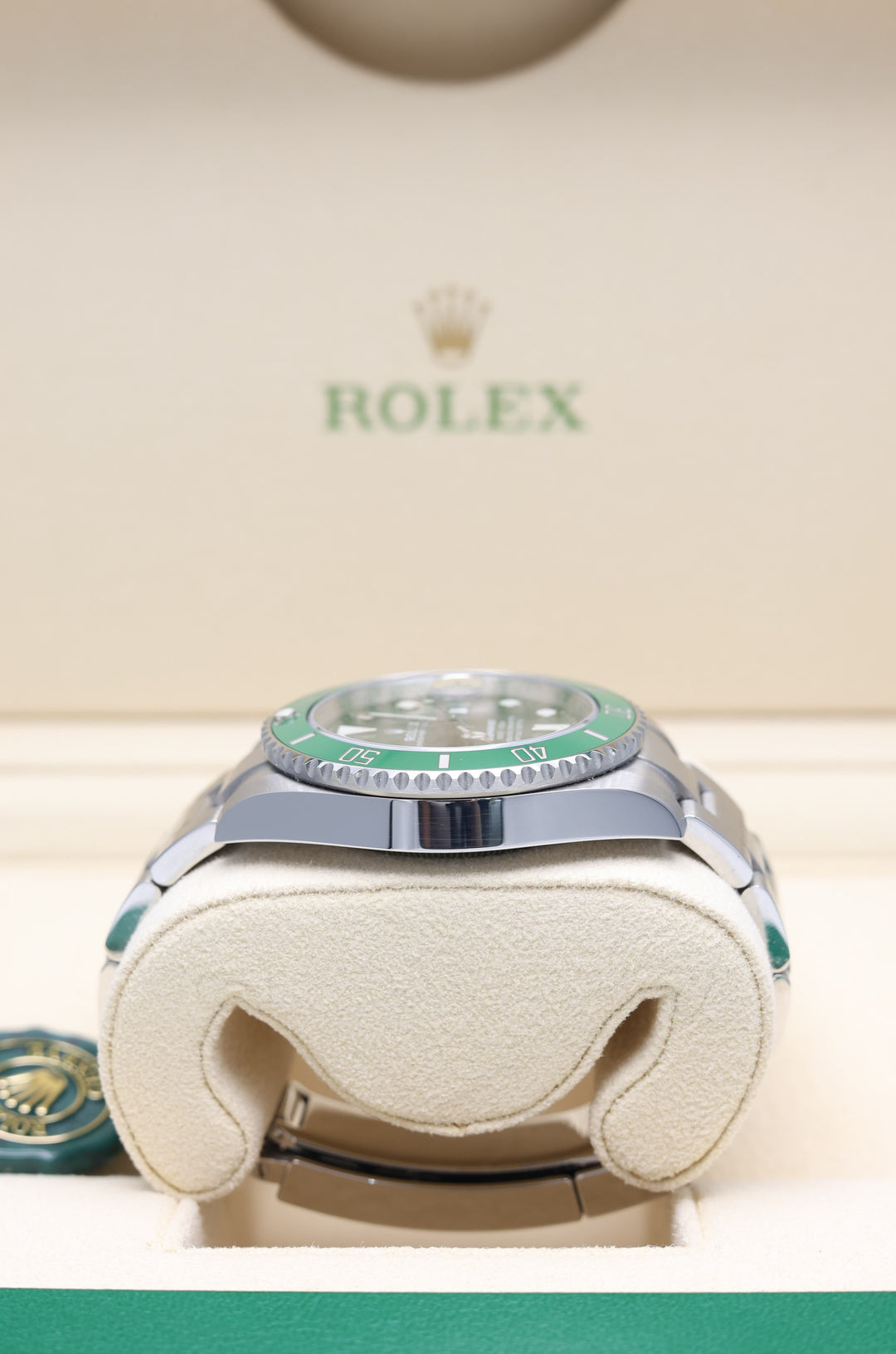 Rolex Submariner "Hulk" Stainless Steel - 116610LV