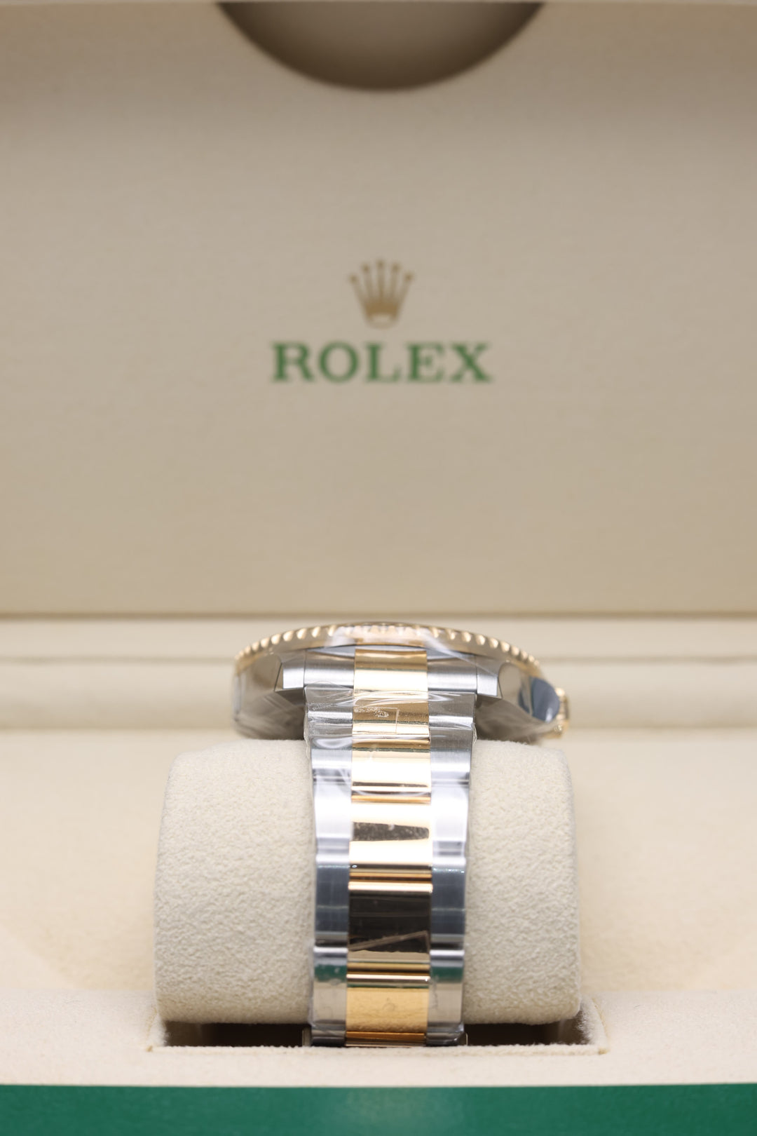 Rolex Sea-Dweller Black Stainless Steel & Yellow Gold 43mm - 126603