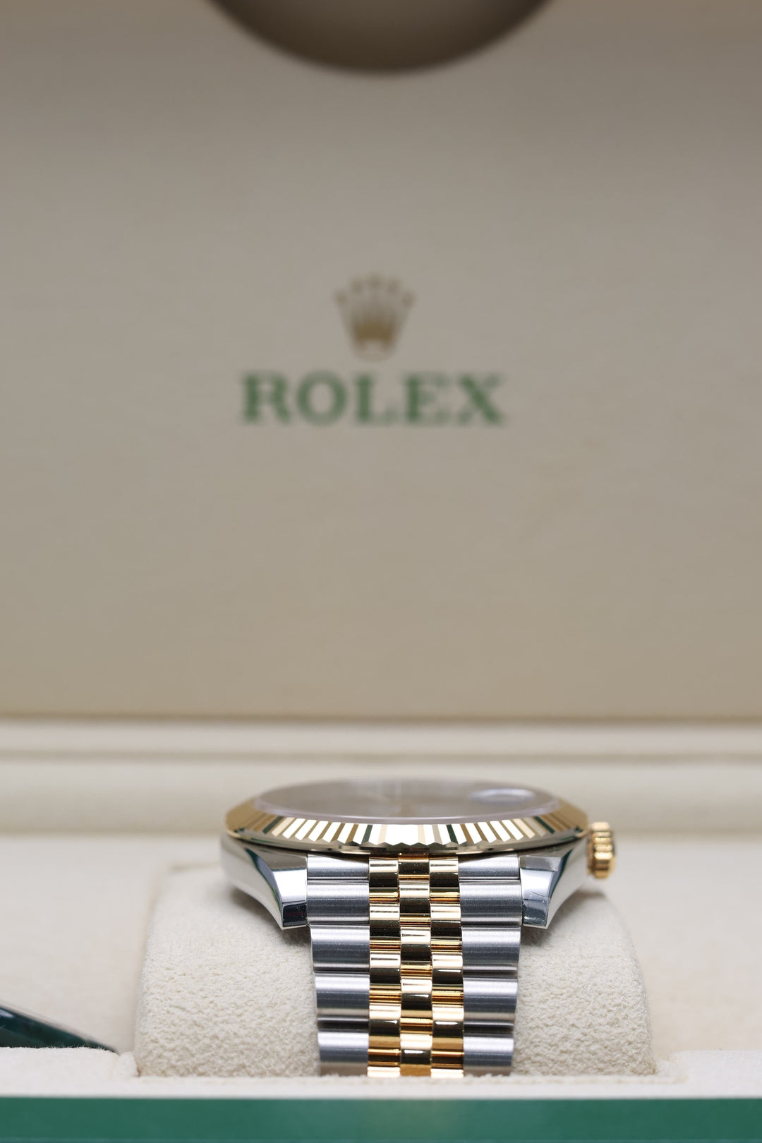 Rolex Datejust Wimbledon Stainless Steel & Yellow Gold 41mm - 126333