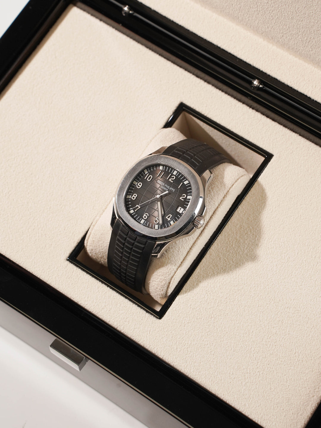 Patek Philippe Aquanaut 5167A-001 - 2018