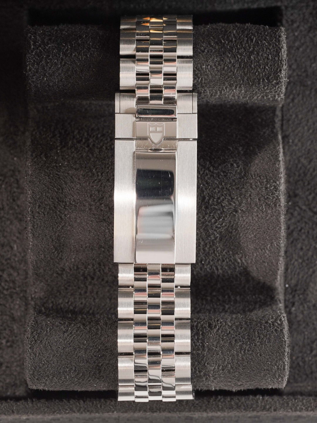 Tudor Black Bay 7941A1A3NU - 2024