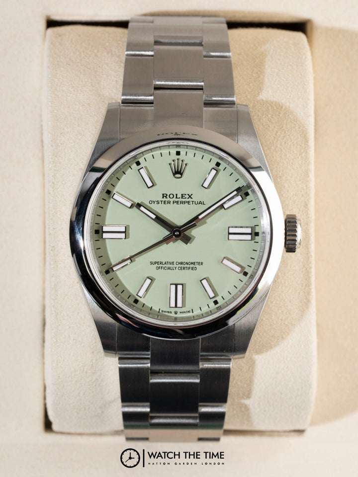 Rolex Oyster Perpetual 134300 - 2026