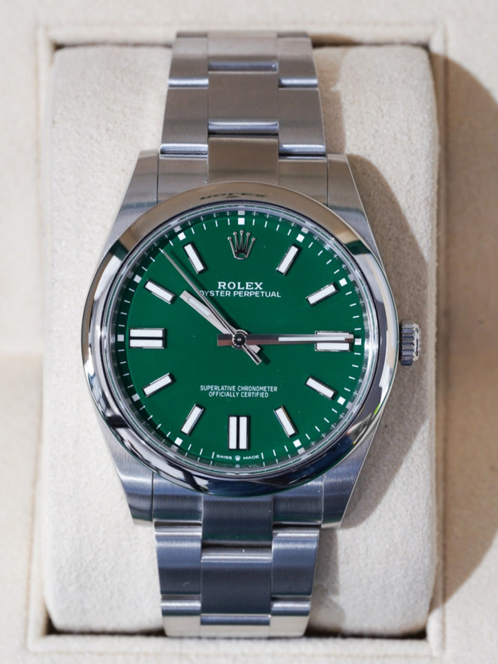Rolex Oyster Perpetual 124300 - 2023