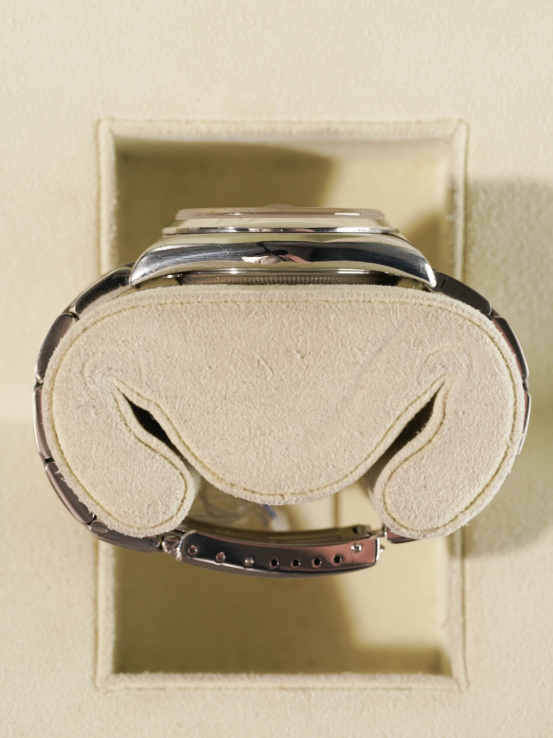 Rolex Oyster Perpetual Date 15200