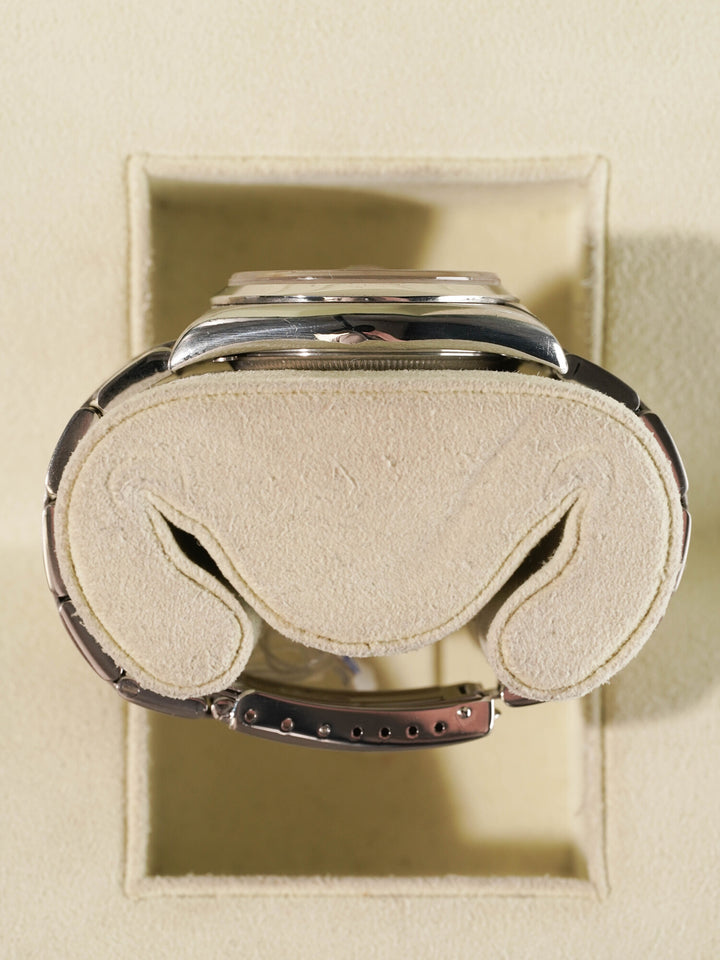 Rolex Oyster Perpetual Date 15200