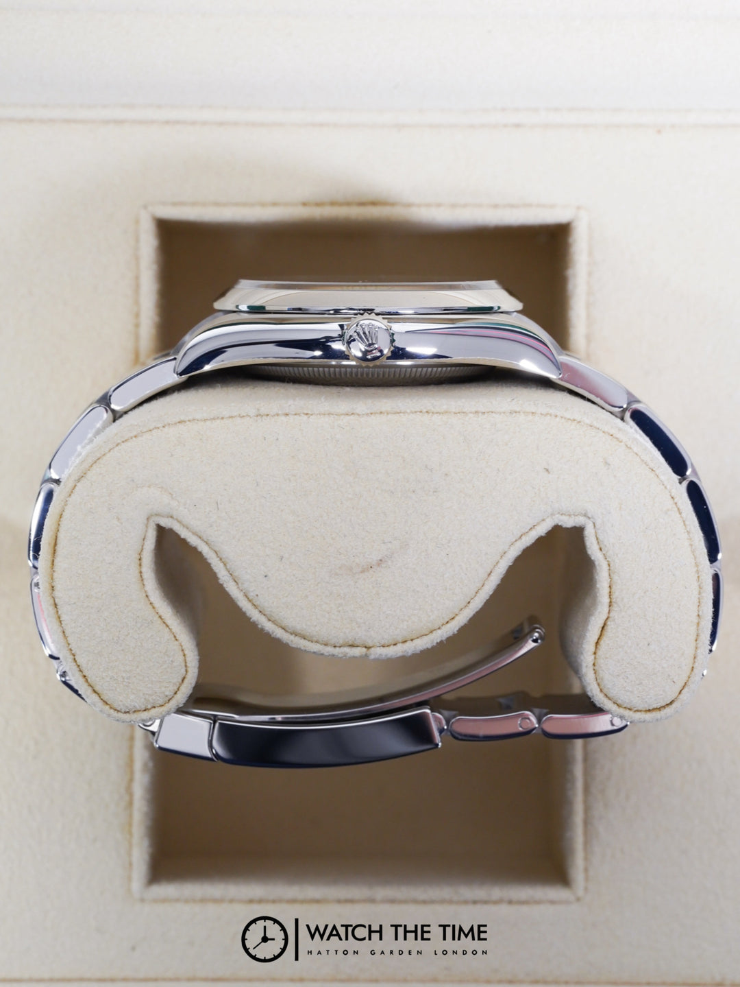 Rolex Oyster Perpetual 36 126000 Celebration Stainless Steel - 2025