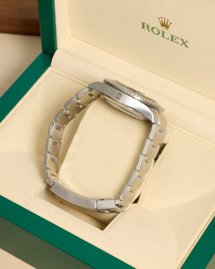 Rolex Sea-Dweller 126600