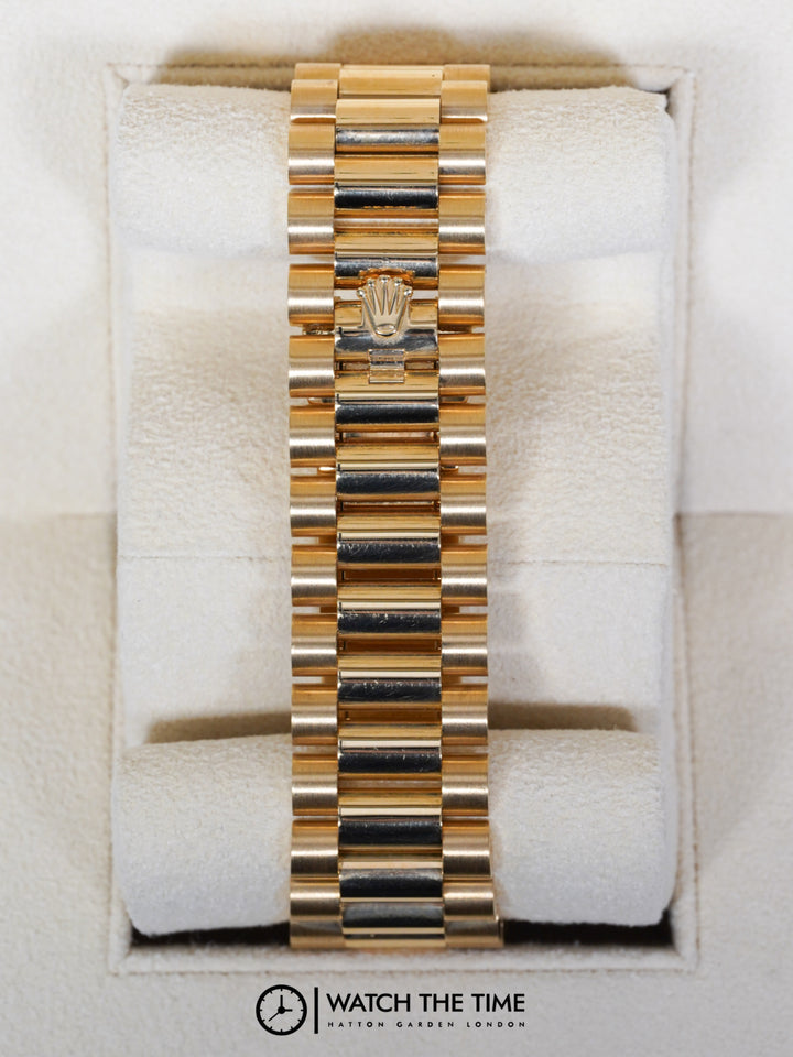 Rolex Day-Date 228238 Yellow Gold Silver Roman Dial 40mm - 2015