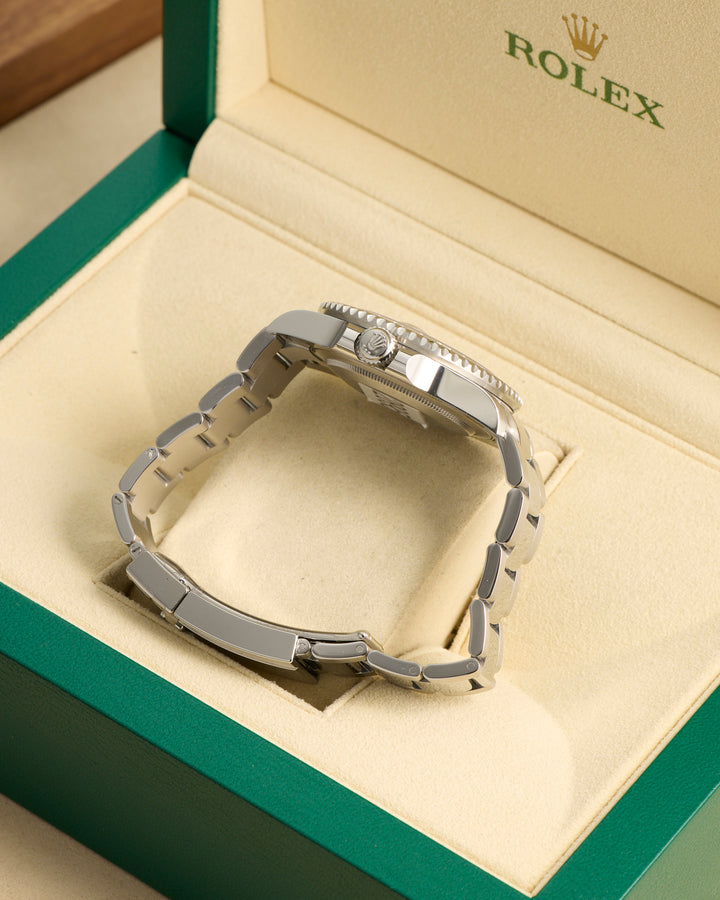 Rolex GMT-Master II Bruce Wayne 126710GRNR