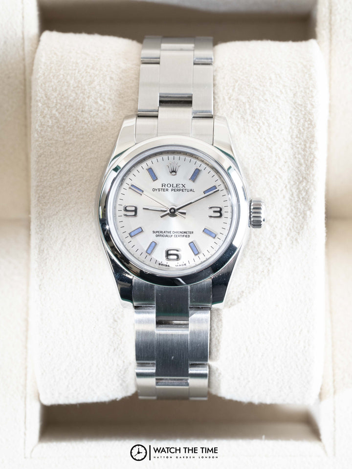 Rolex Oyster Perpetual 176200 - 2011