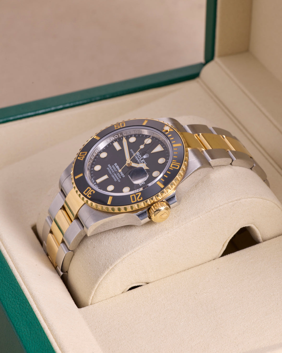 Rolex Submariner 41 Black Stainless Steel & Yellow Gold 2021 - 126613LN