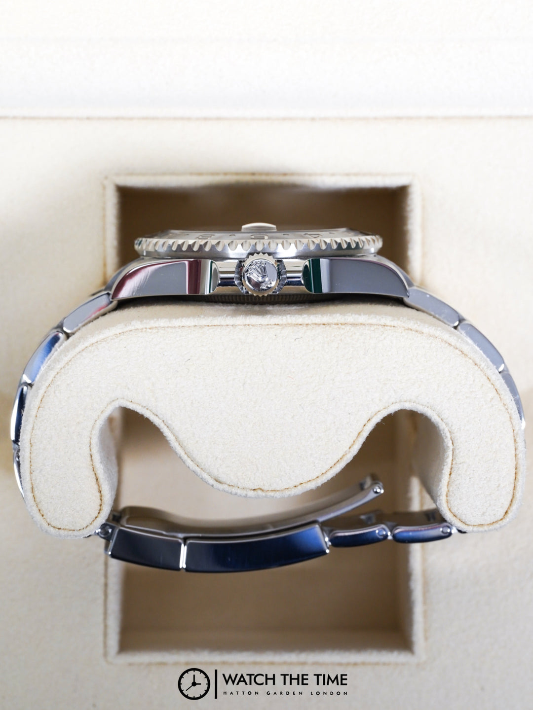 Rolex GMT-Master II 126710GRNR - 2024