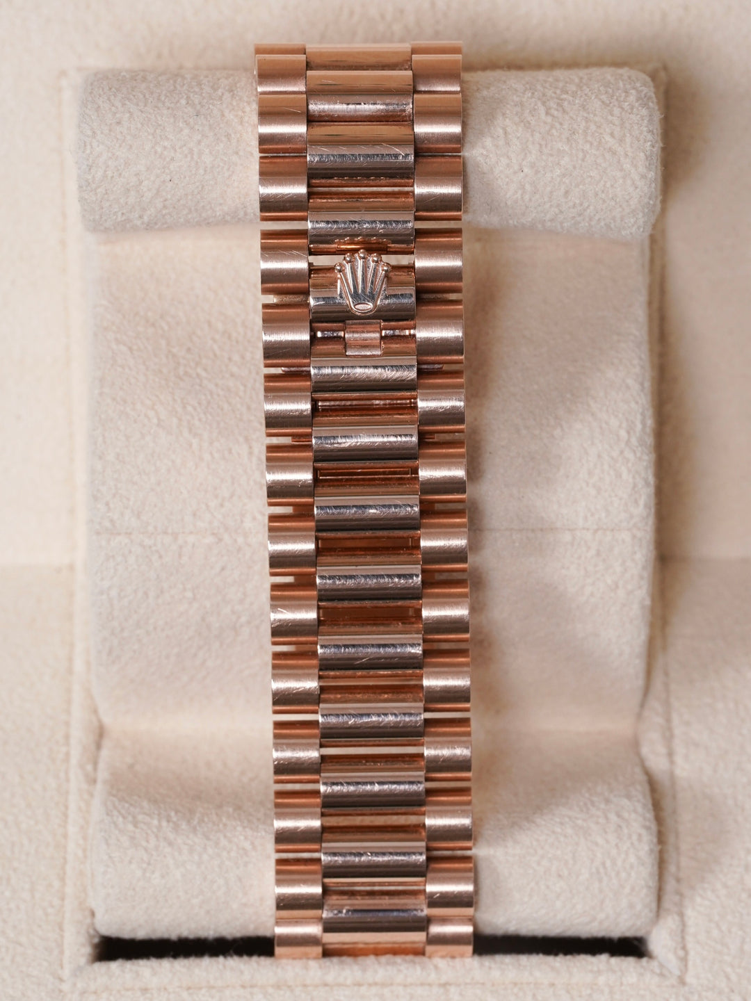 Rolex Day-Date 228235 - 2025