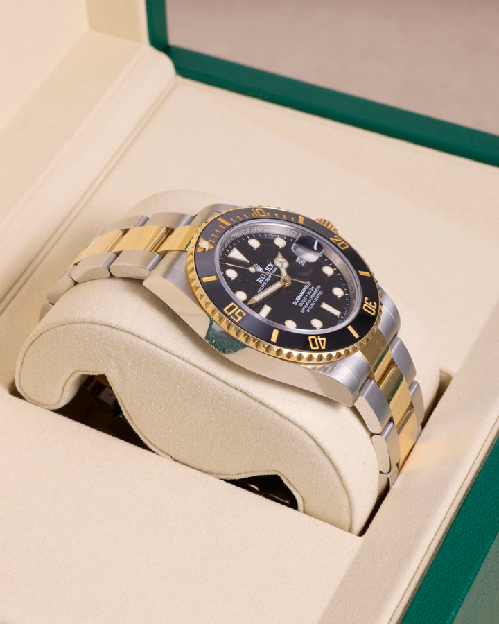 Rolex Submariner 41 Black Stainless Steel & Yellow Gold 2021 - 126613LN