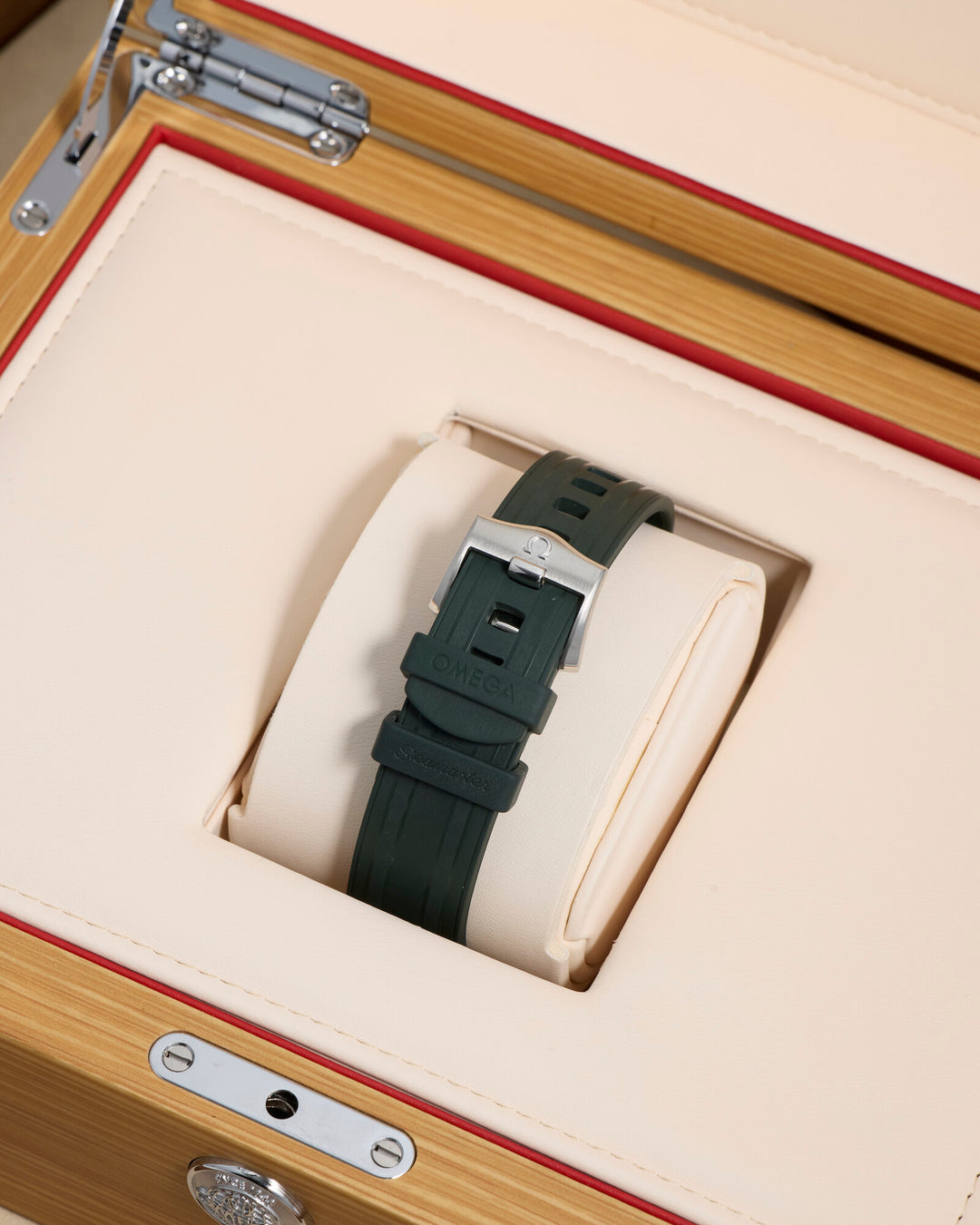 Omega Seamaster 21032422010001