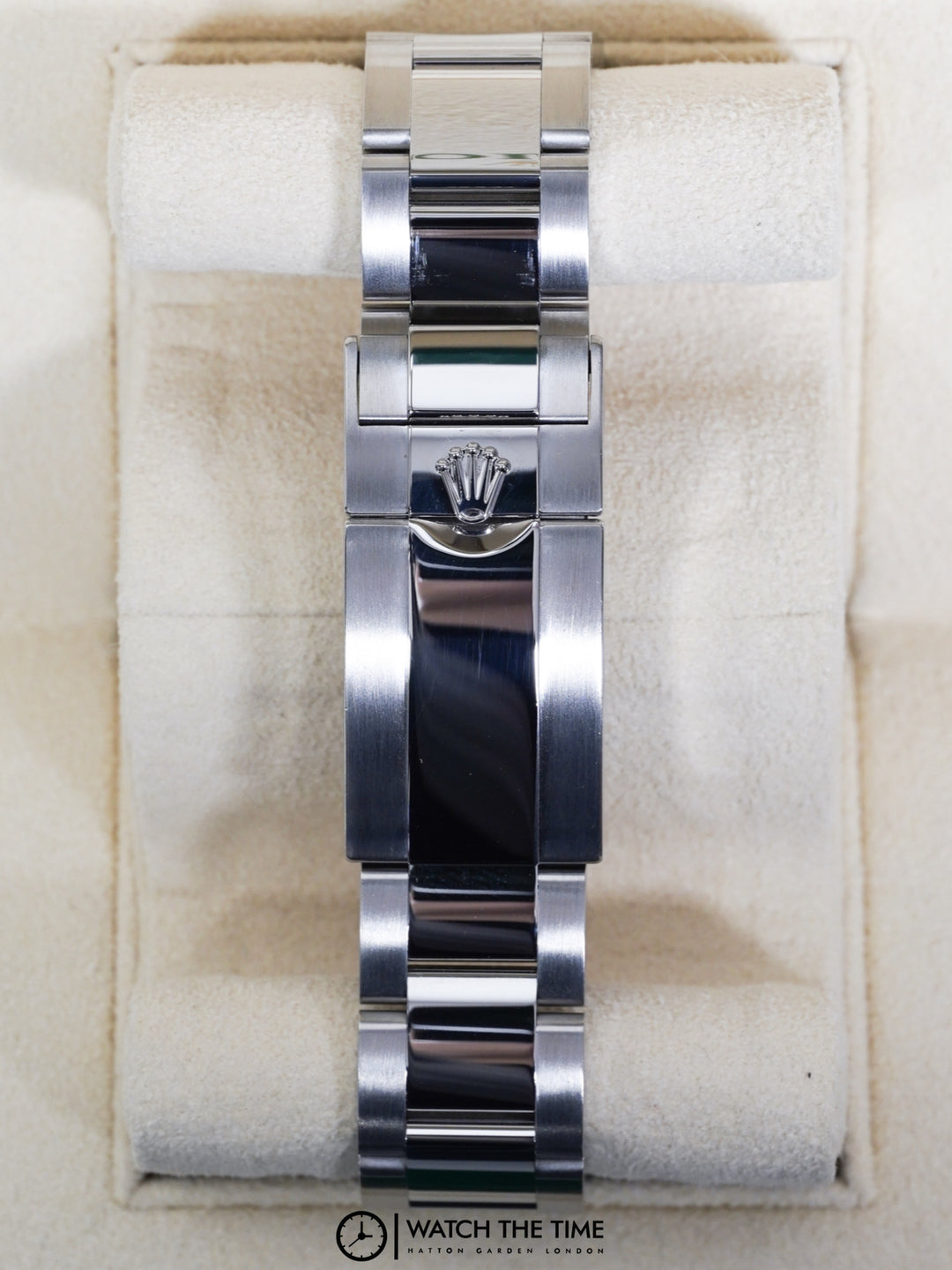 Rolex GMT-Master II 126710GRNR - 2024