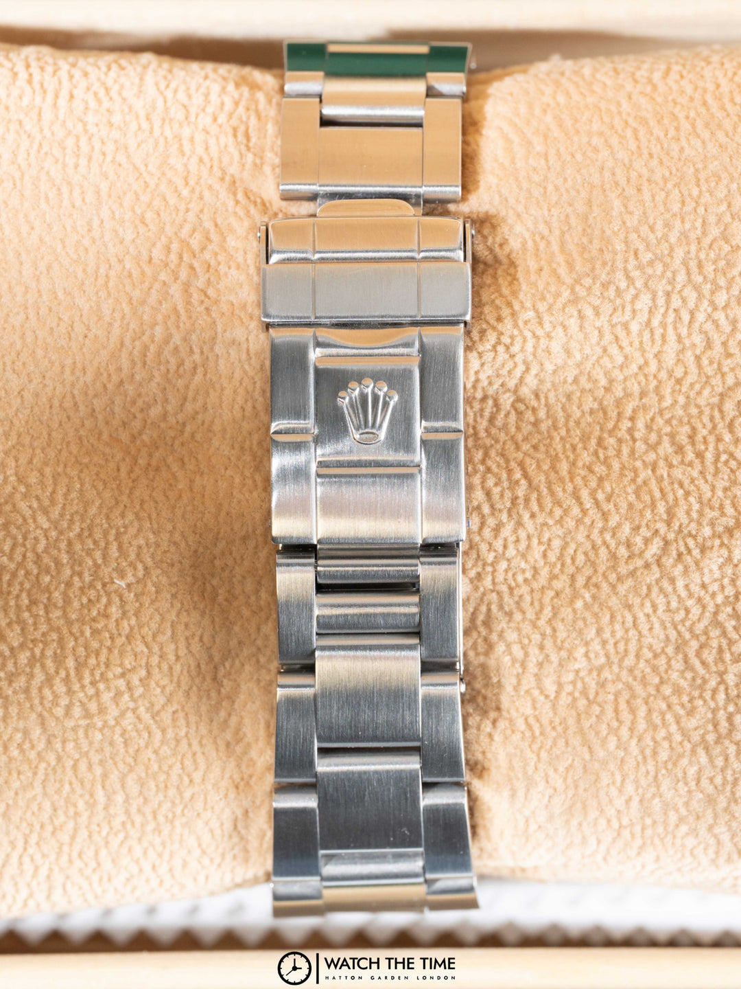 Rolex Explorer II 16570 - 2004